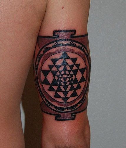 25 Melhor Ideia De Sri Yantra Sri Yantra Projetos De Tatuagens