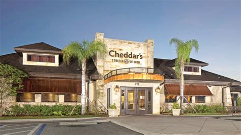 Cheddar S Scratch Kitchen Kissimmee American Food On A Budget