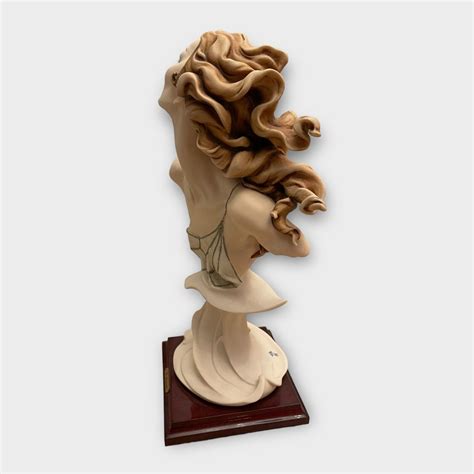 Vintage Giuseppe Armani Figurine Female Bust Secret Love Capodimonte 1989 Italy Ebay