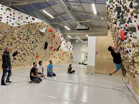 El Centre Excursionista del Penedès obre la nova seu a Vilafranca amb