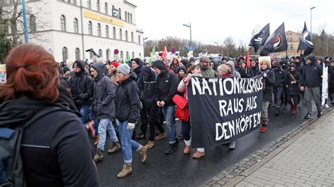 Wer Zum Protest Gegen Den Afd Bundesparteitag In Riesa Kommt