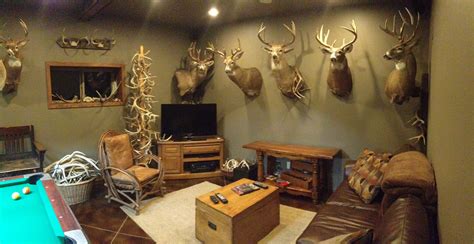 Deer Head Shed Antler Display In Trophy Room Man Cave Man Cave