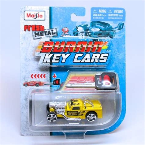 Maisto Burnin Key Cars Fresh Metal Car With Classic Key Launcher Assortment One Vehicle