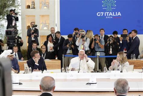 Il Consiglio Di Lettura Di Papa Francesco Al G7 Vita It