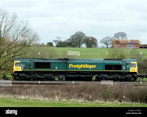 Freightliner class 66 diesel hi-res stock photography and images - Alamy