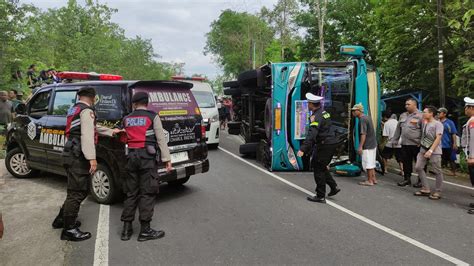 Korban Kecelakaan Bus Pariwisata Di Bukit Bego Bertambah 3 Meninggal