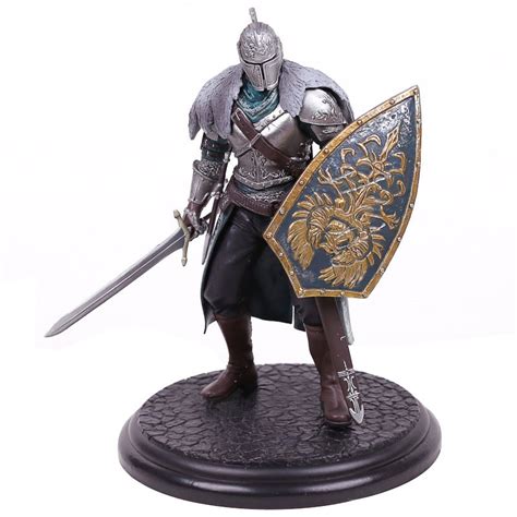 Тёмные души фигурки: купить статуэтки из игры Dark Souls в интернет ...