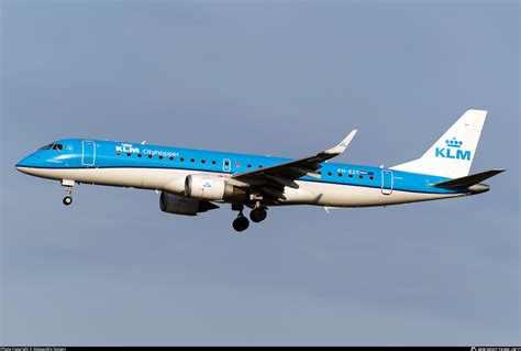 PH EZT KLM Cityhopper Embraer ERJ 190STD ERJ 190 100 Photo By