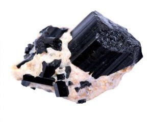 Black Tourmaline: The Ultimate Guide to Meaning, Properties, Uses ...