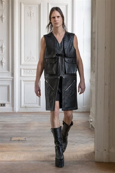 Rick Owens Fashion Show Runway Menswear Fall Winter 2024 Paris