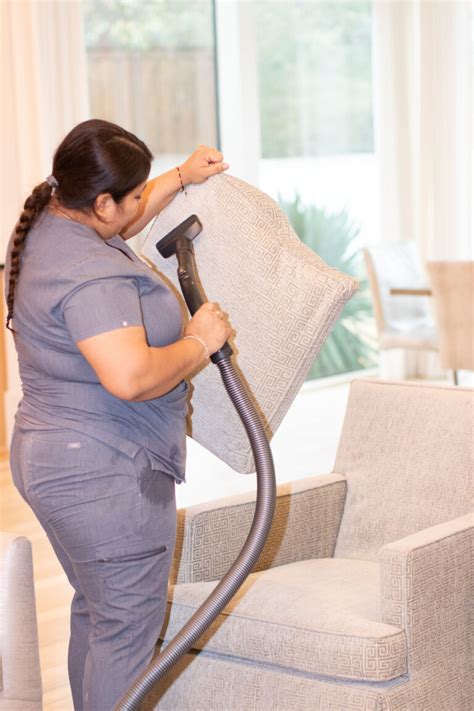 How To Wash Couch Cushion Covers Ultimate Guide Vella