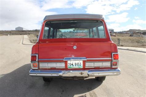 Jeep Wagoneer Factory X Clean Original Paint Runs Good