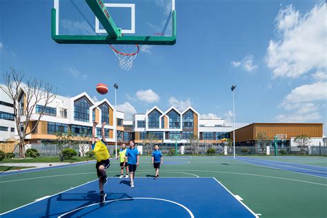 Gallery of Shanghai United International School / Shixian Architects - 1