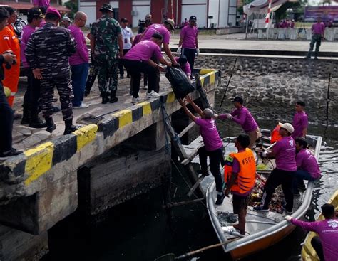 Sambut Harhubnas Ksop Kelas Ii Bontang Bersihkan Laut Dan Pantai Teraskata Kaltim