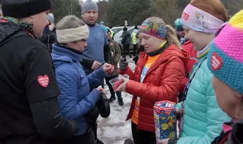 Parkrun dla WOŚP 2023 w Grudziądzu Biegło i spacerowało blisko 180