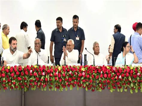 Patna Meet 17 Oppn Parties Decide To Fight Unitedly Against Bjp In