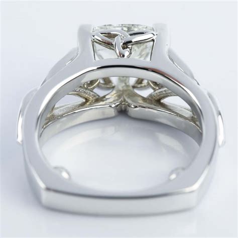 Celtic Knot Diamond Engagement Ring