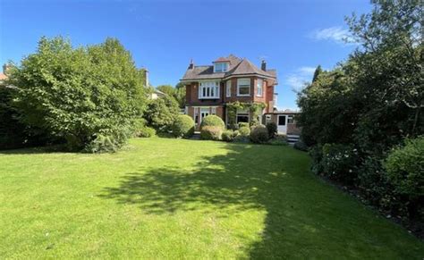 Luxury Houses With Terrace For Sale In Bournemouth England United