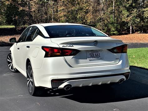 2021 Nissan Altima Sporty Looks And A Premium Ride Auto Trends Magazine