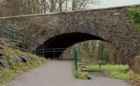 Shaws Bridge Belfast 11 © Albert Bridge Cc By Sa20 Geograph