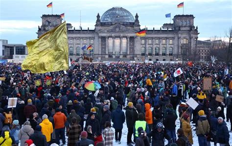 Tens Of Thousands Flood Protests Against Far Right In Germany Menafn