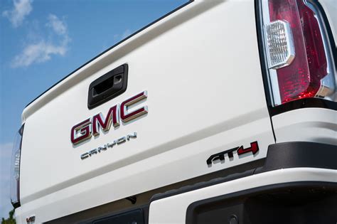 2021 GMC Canyon AT4 Off-Road Performance Edition Goes on Sale This Year