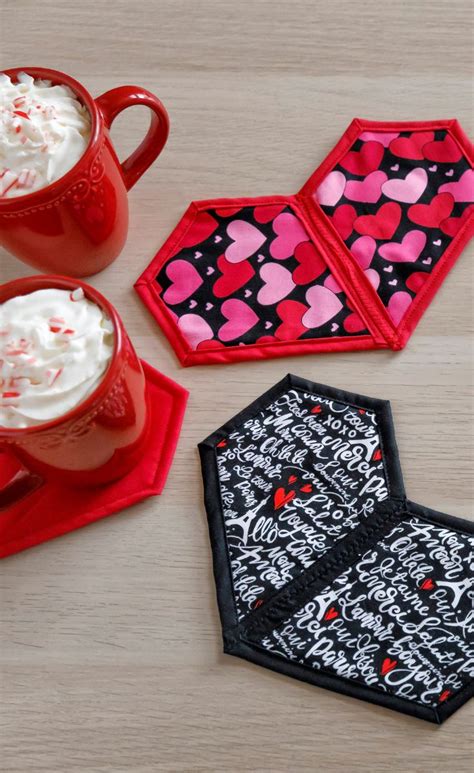 Quilted Heart Mug Rugs Tutorial Home Decor Missouri Star Quilt Co Mug Rug Tutorial Mug