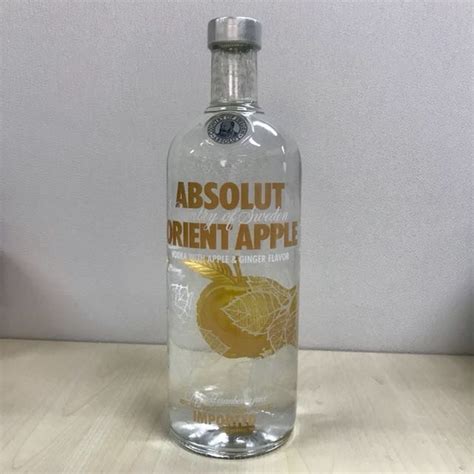 Absolut Vodka Orient Apple Food Drinks Alcoholic Beverages On