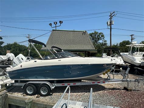 2023 Stingray 211DC, Seaford New York - boats.com