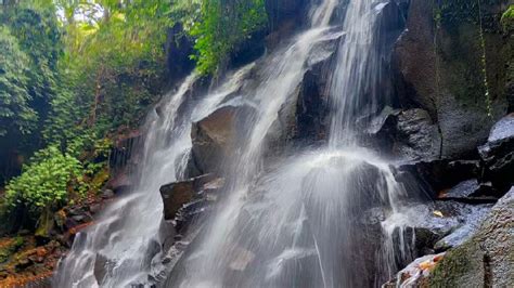 Tempat Wisata Alam Air Terjun Kanto Lampo Di Gianyar Bali Yang Hits Dan