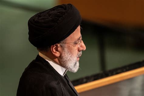 Iranischer Präsident Ebrahim Raisi stirbt bei Hubschrauberabsturz