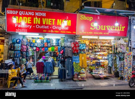 Pho Ta Hien Street Old Quarter Hanoi Vietnam Stock Photo Alamy