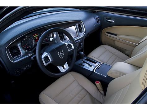 2012 Dodge Charger: 36 Interior Photos | U.S. News