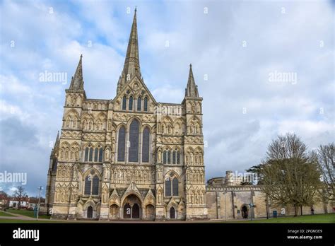 View Of Salisbury Cathedral Wiltshire England Stock Photo Alamy