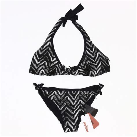 Hot Sexy Ellie Maree Bikini Pics