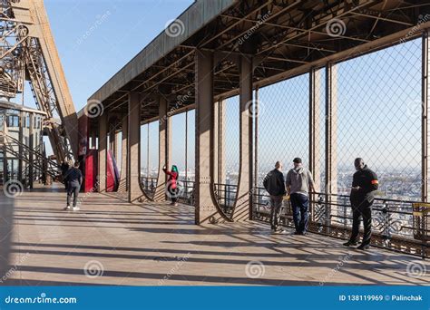 Eiffel Tower Observation Deck Editorial Stock Image - Image of destination, france: 138119969