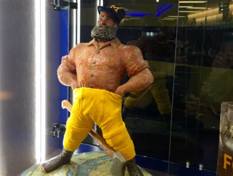 Michigan gives Paul Bunyan Trophy a makeover - WXYZ.com