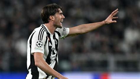 Vlahovic a quota 50 gol con la Juve raggiunto Tevez adesso c è Vialli