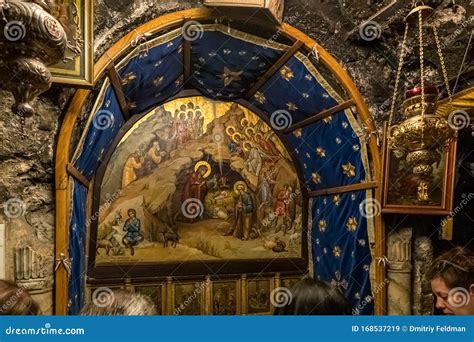 L Int Rieur De La Grotte De No L Dans L Glise De La Nativit