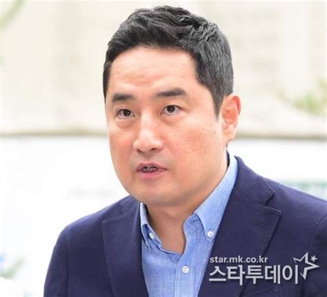 경찰 가세연 강용석·김세의 체포영장 집행 시도 스타투데이