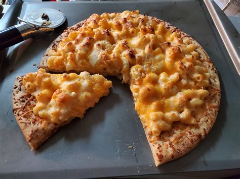 Homemade Macaroni And Cheese Pizza Rfood