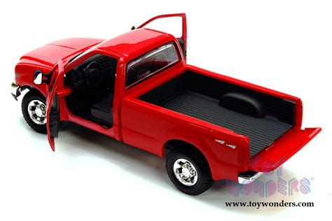 Maisto Ford Mighty F Super Duty Pick Up R Scale Maisto