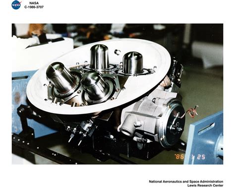 DVIDS - Images - MOD II AUTOMOTIVE STIRLING ENGINE