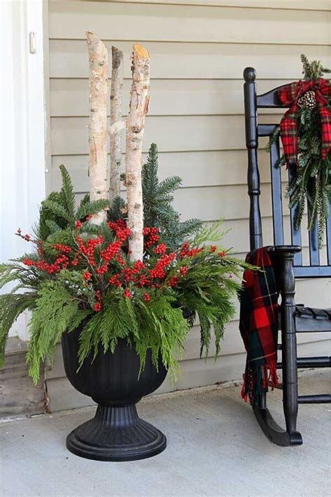 20 Beautiful Winter Planter Ideas House Of Hawthornes