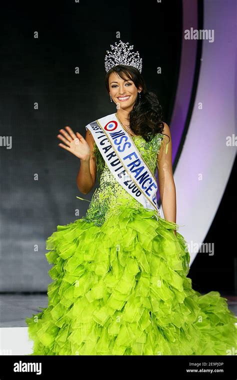 Mlle Picardie Rachel Legrain Trapani a couronné Miss France 2007