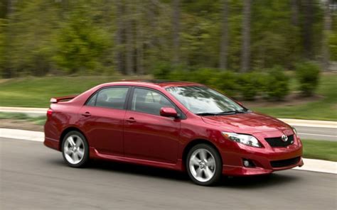 First Drive: 2009 Toyota Corolla - Motor Trend