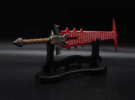 Doom Eternal Crucible Sword – Ninja-Blades