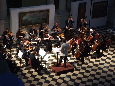 La Plata Cultura La Orquesta De Cámara En El Salón Dorado De La Municipalidad