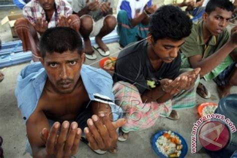 Imigran Rohingnya Kabur Dari Imigrasi Langsa Antara News Aceh