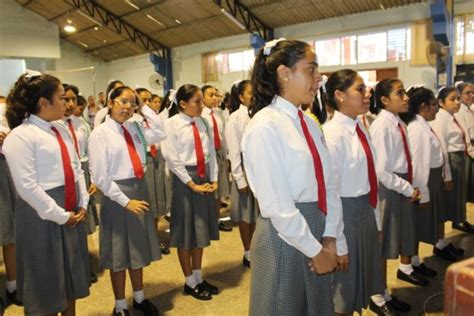 Colegio San Jos De Tarbes Cumple A Os